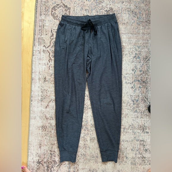 Old Navy Charcoal Joggers - Picture 1 of 3